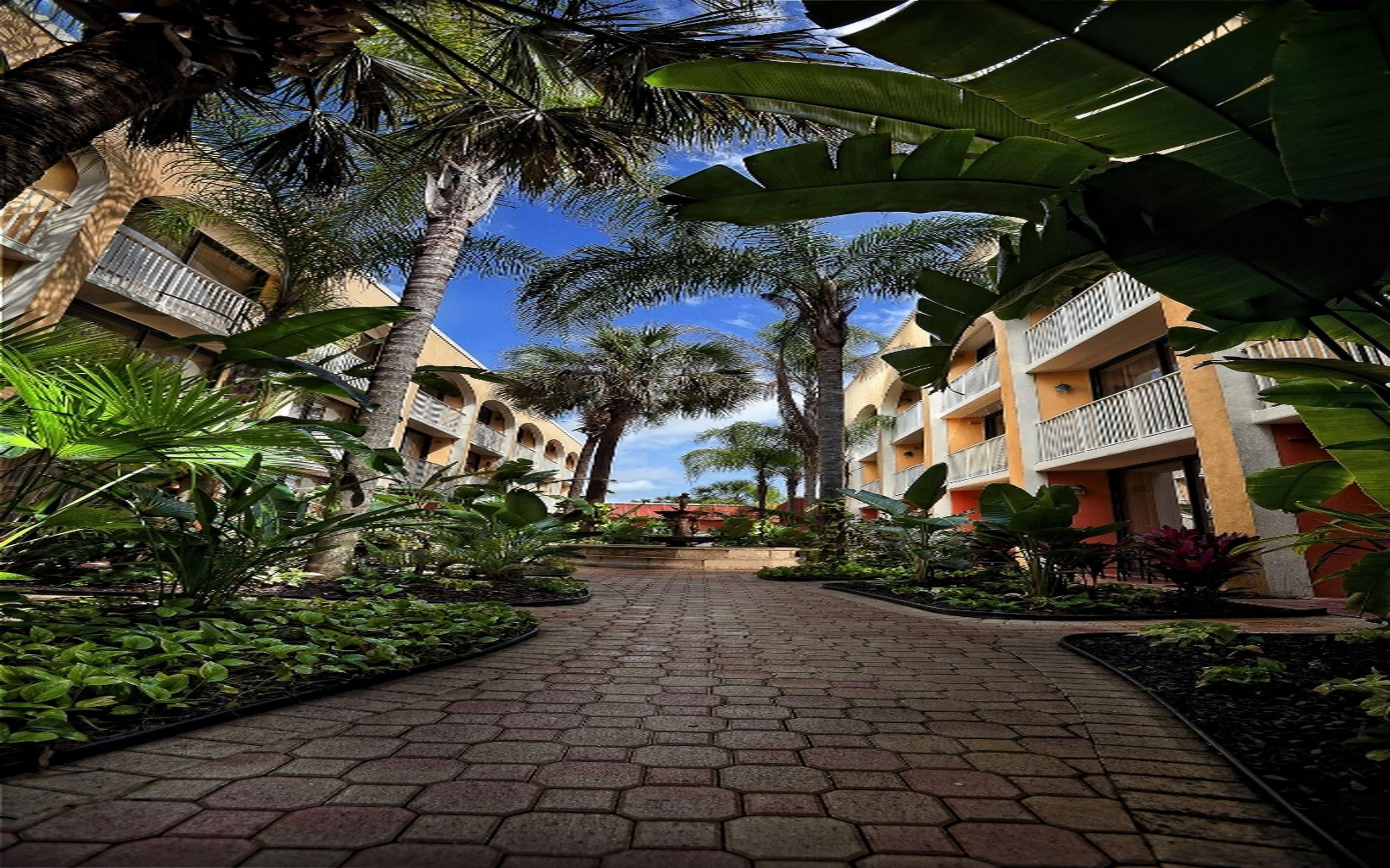 Westgate Towers Hotel Four Corners Экстерьер фото
