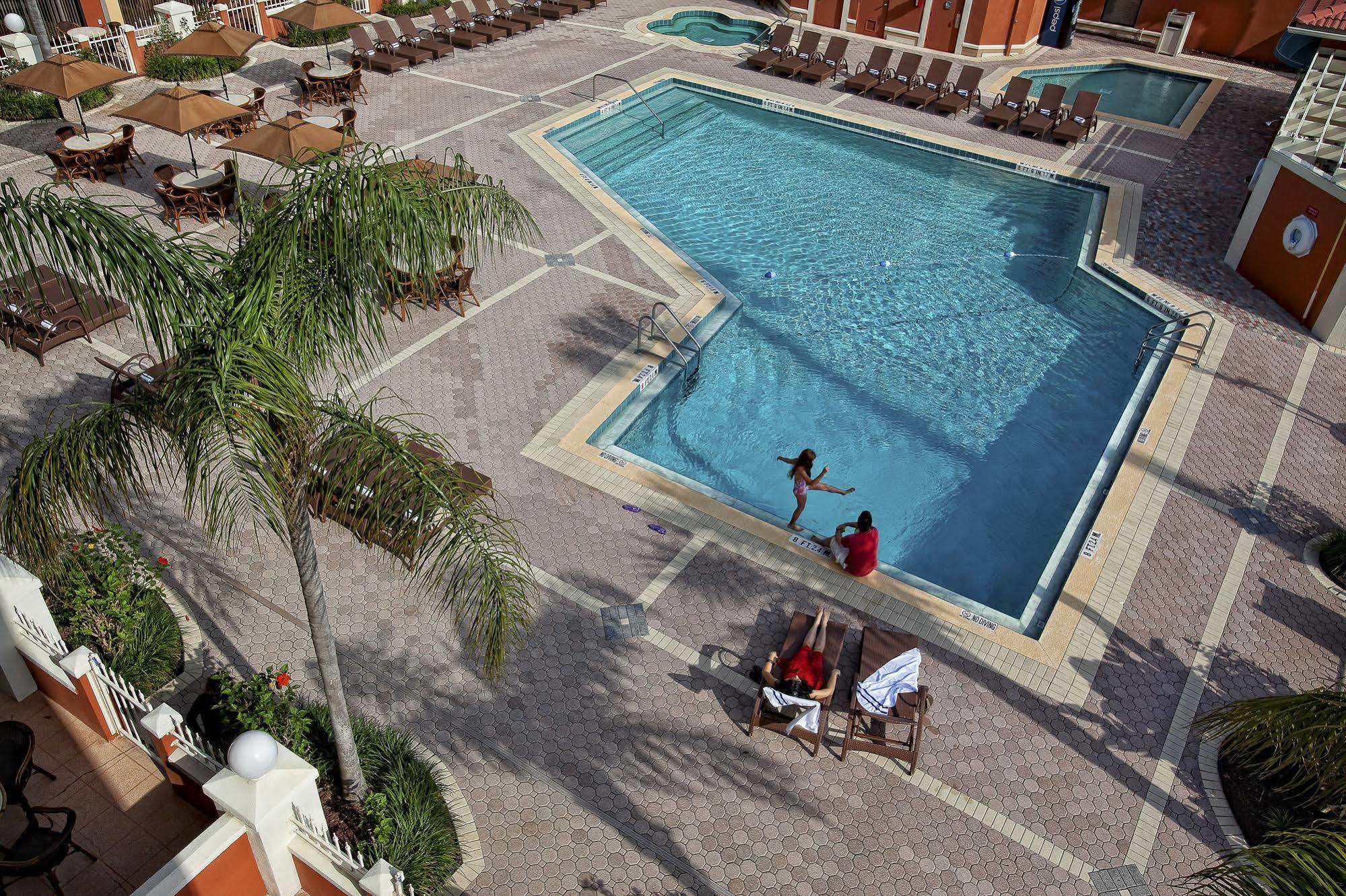 Westgate Towers Hotel Four Corners Экстерьер фото